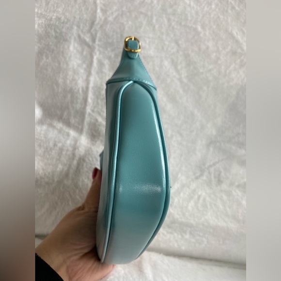 Gucci Mini Jackie 1961 Calfskin - Picture 6 of 13